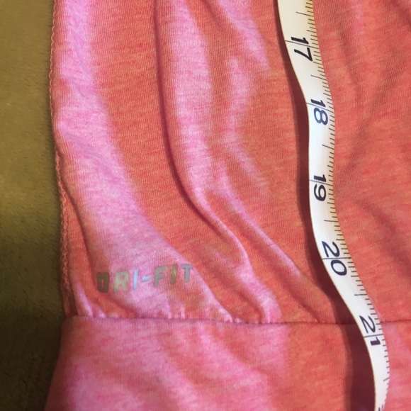 Nike athletic tank - size large youth - Picture 5 of 7